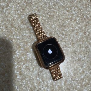 Series 3 Rose Gold Applewatch